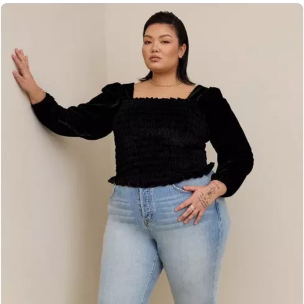 Torrid black velvet long sleeve